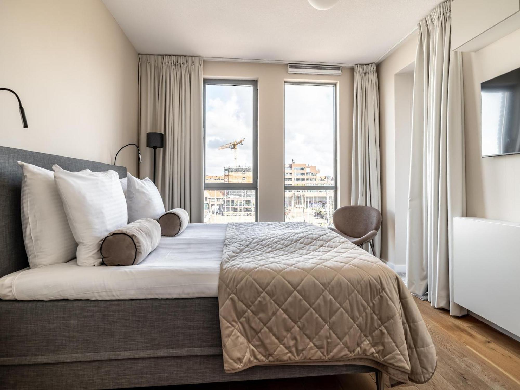 With Scheveningen Harbor View Apartment